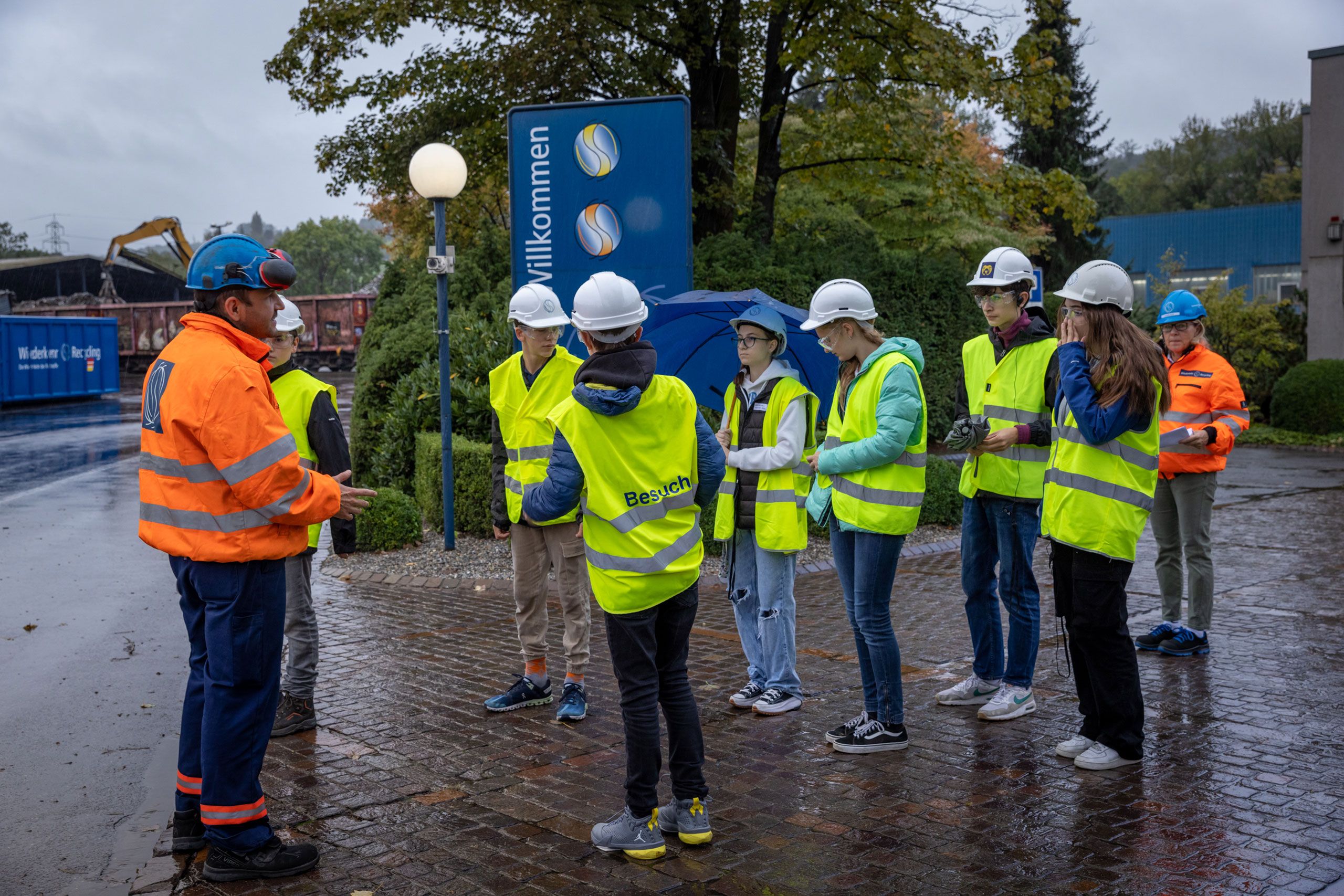 recycling-wiederkehr-gruppe-karriere-unsere-lehrstellen-berufsluft-schnuppern-217A8849